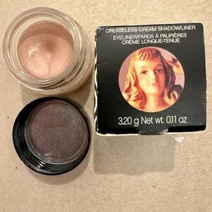 Benefit Creaseless Cream Shadow/Liner - Soft Pink